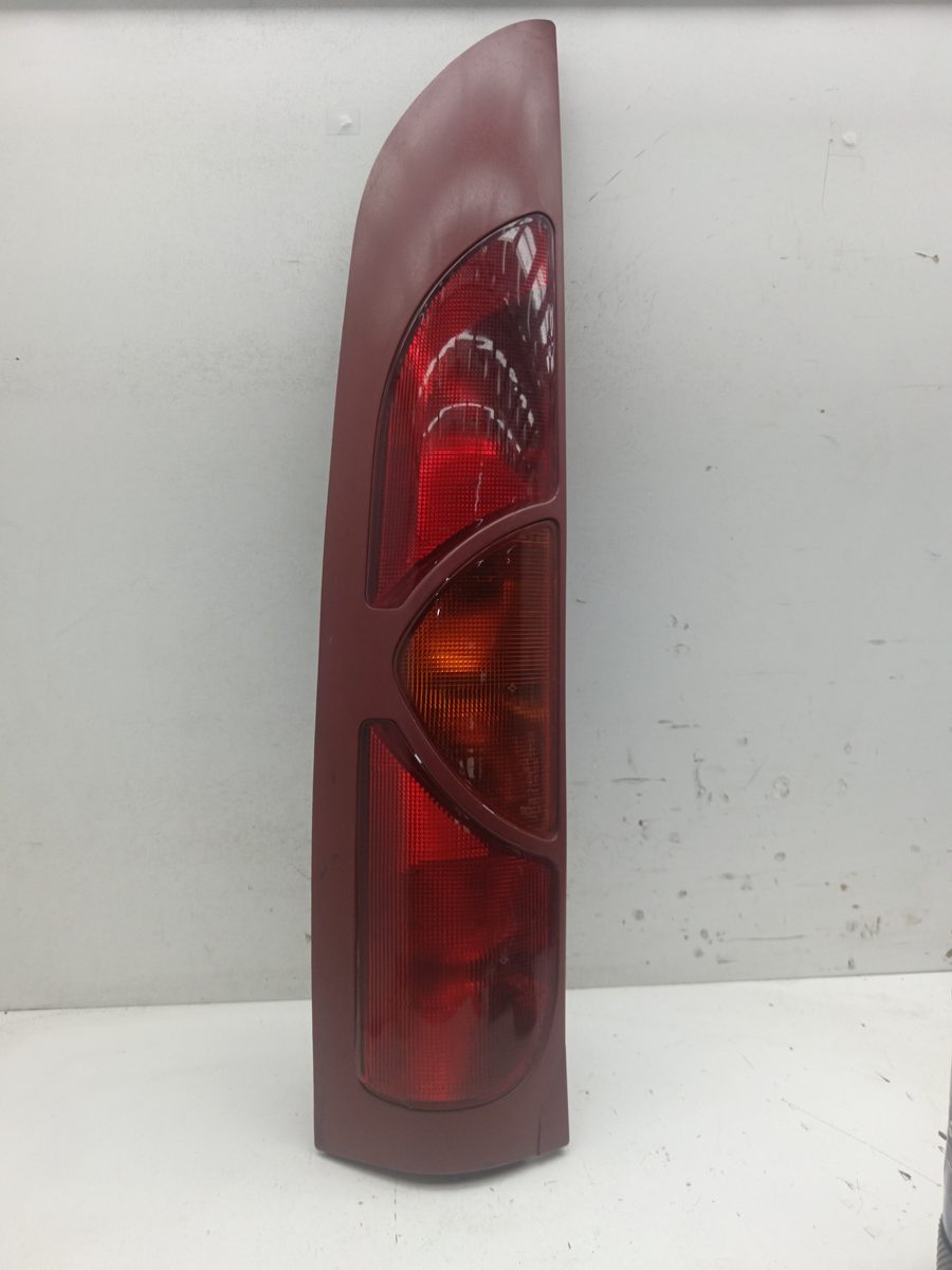 Farol Trasero Izquierdo Exterior Renault Kangoo (F/KC0) 1997-2005