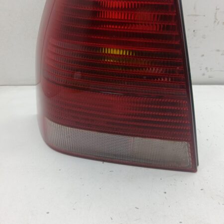 Farol Trasero Izquierdo Exterior Volkswagen Bora (1J2) 1998-2005