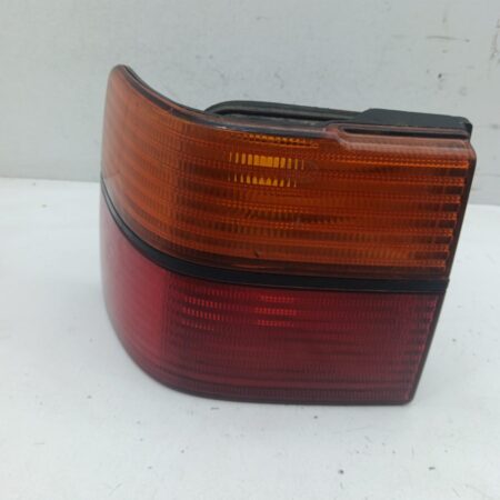Farol Trasero Izquierdo Exterior Volkswagen Vento (1H2) 1991-1999