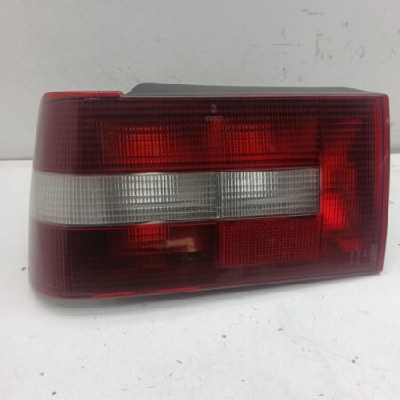Farol Trasero Izquierdo Exterior Volvo Serie 440 1988-1997
