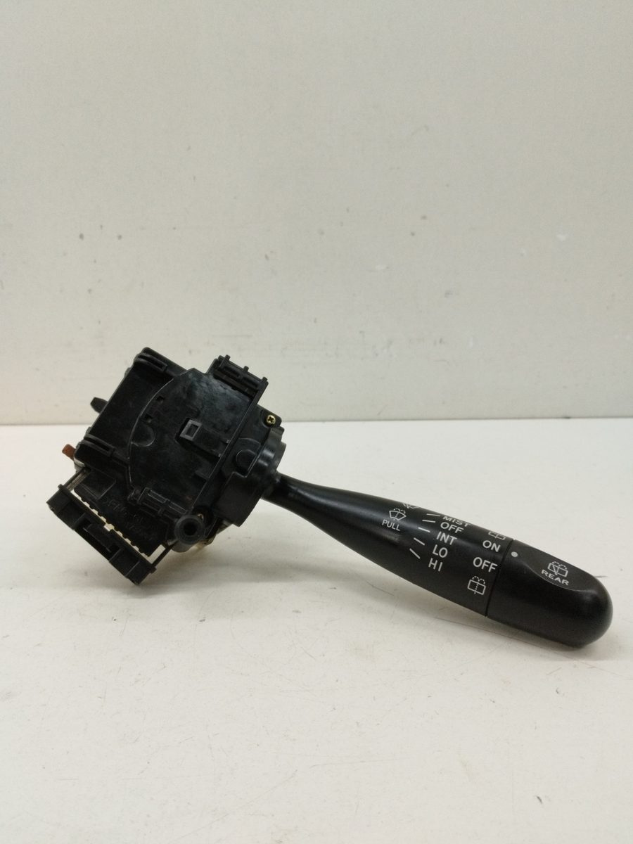 Llave Limpiaparabrisas Toyota Yaris (NCP1/NLP1/SCP1) 1999-2005
